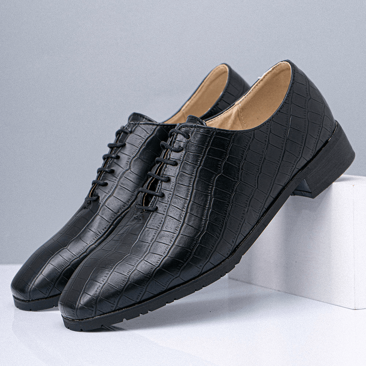 Men Pointed Toe Crocodile Pattern Pointed Toe Business Oxfords Shoes - Trendha
