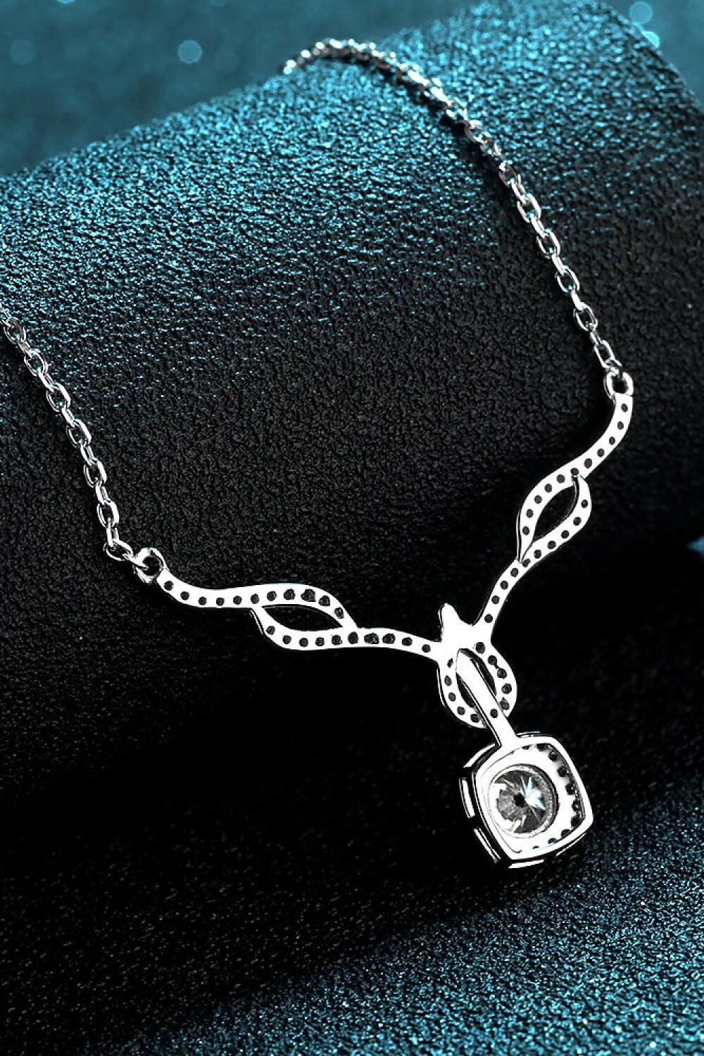 Right On Trend Moissanite Pendant Necklace - Trendha