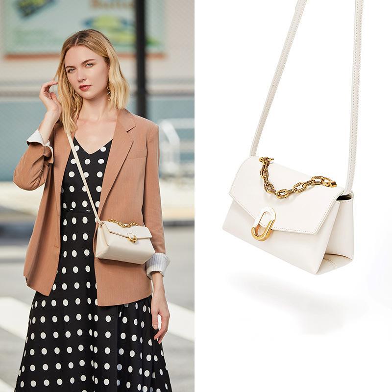 Women's Fashion Messenger Chain Handbag - Trendha