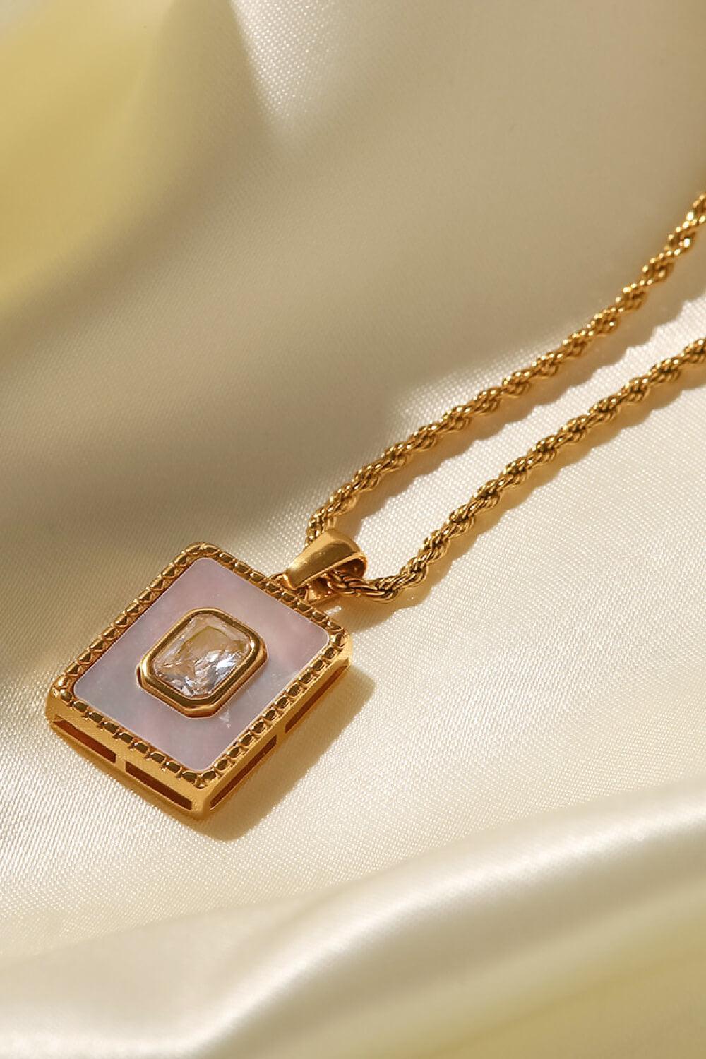 Square Pendant Twisted Chain Necklace - Trendha