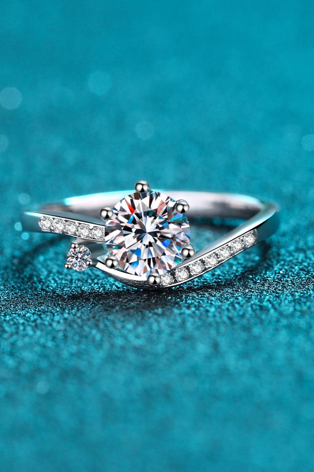 On My Mind 925 Sterling Silver Moissanite Ring - Trendha