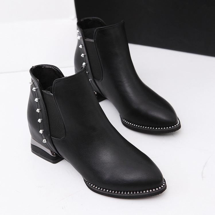 Vintage mid-tube booties - Trendha