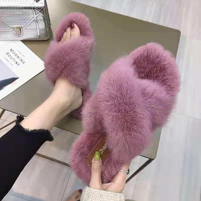 Cross hairy slippers - Trendha