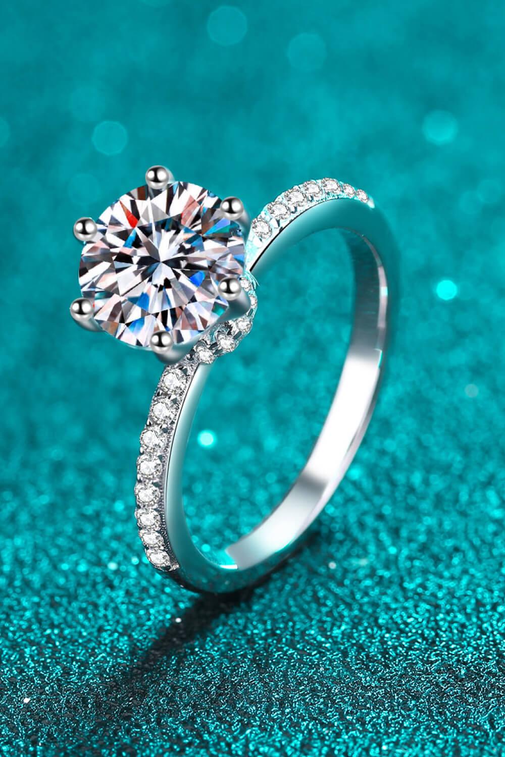925 Sterling Silver 2 Carat Moissanite Ring - Trendha