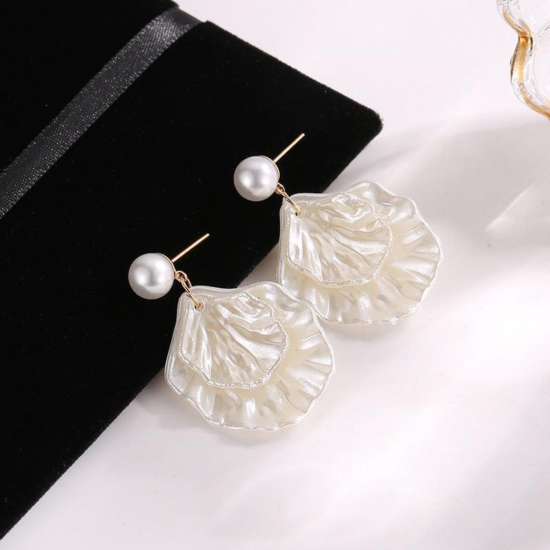 New Style Pearl Shell Earrings For Ladies - Trendha