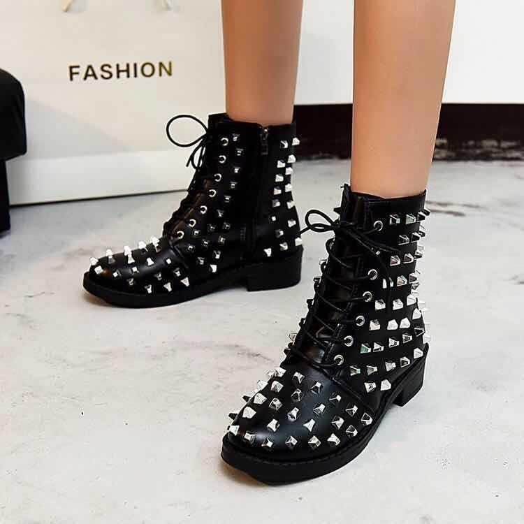 Women's Thick-heeled Shoes With Low-top Front Laces In Winter - Trendha