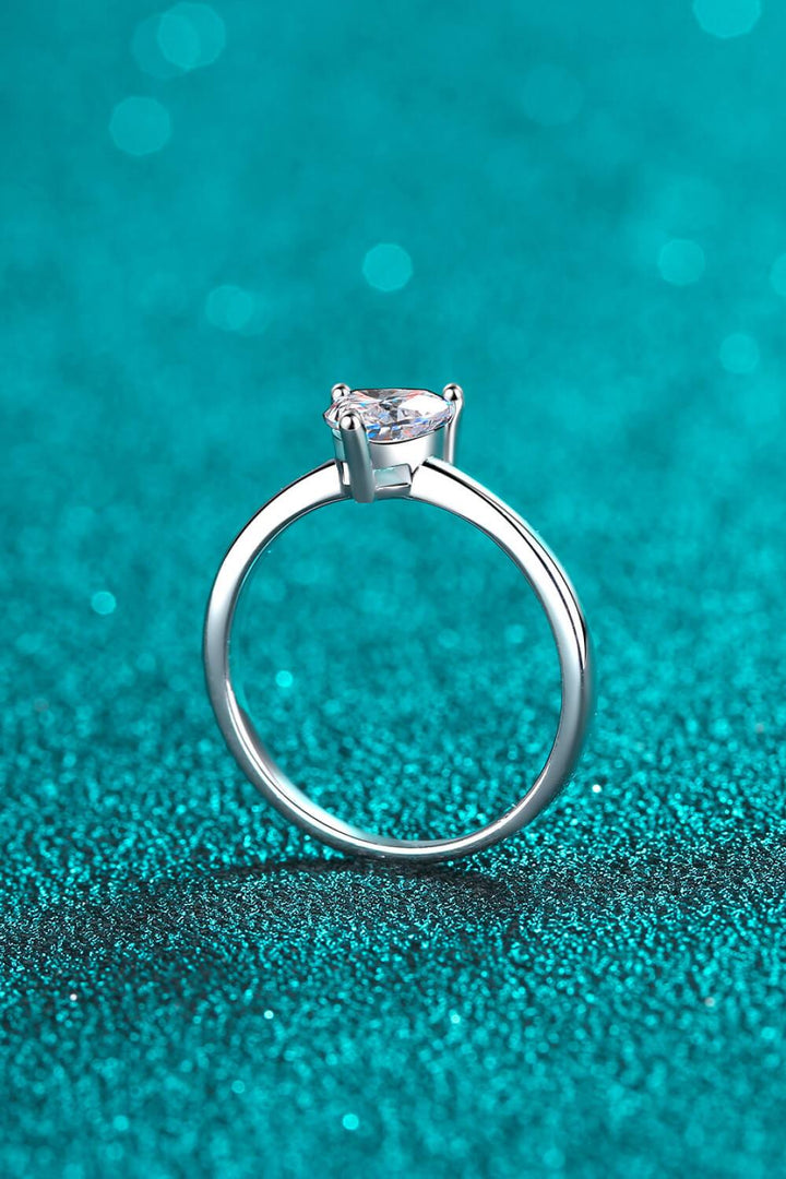 925 Sterling Silver Heart-Shaped Moissanite Solitaire Ring - Trendha