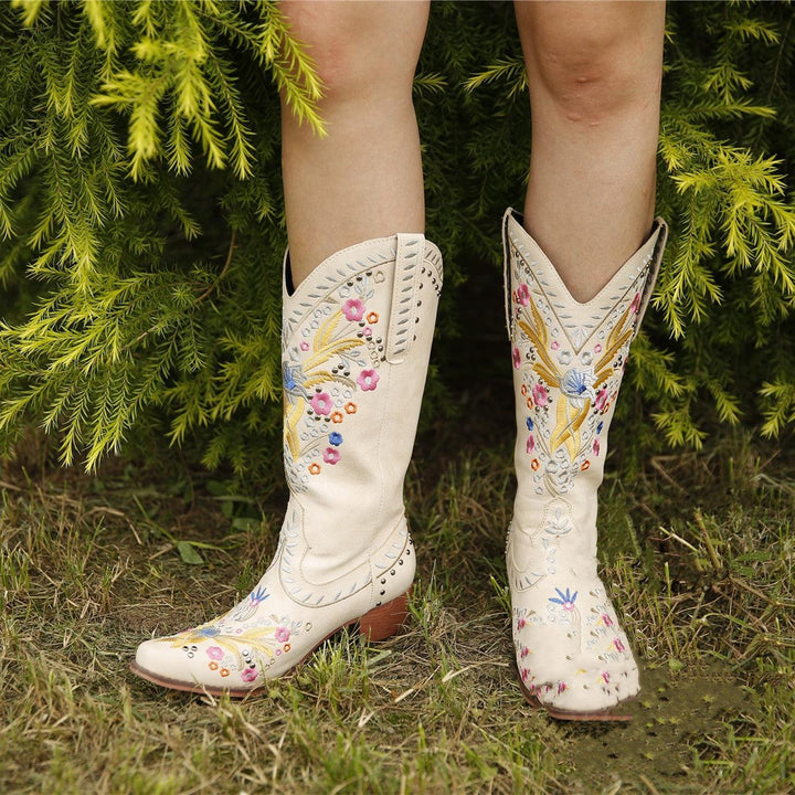Mid-Heel Ethnic Embroidered Mid-Tube Women's Boots - Trendha