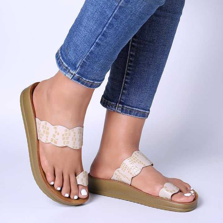 Women Casual Clip Toe Platform Slippers - Trendha