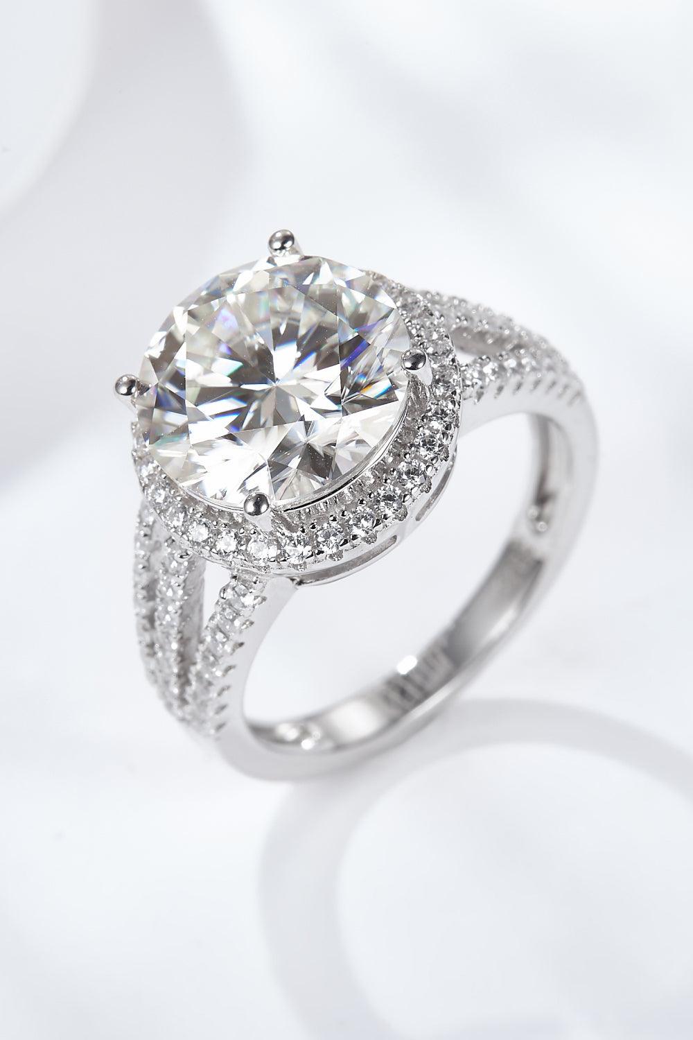 5 Carat Moissanite Split Shank Ring - Trendha