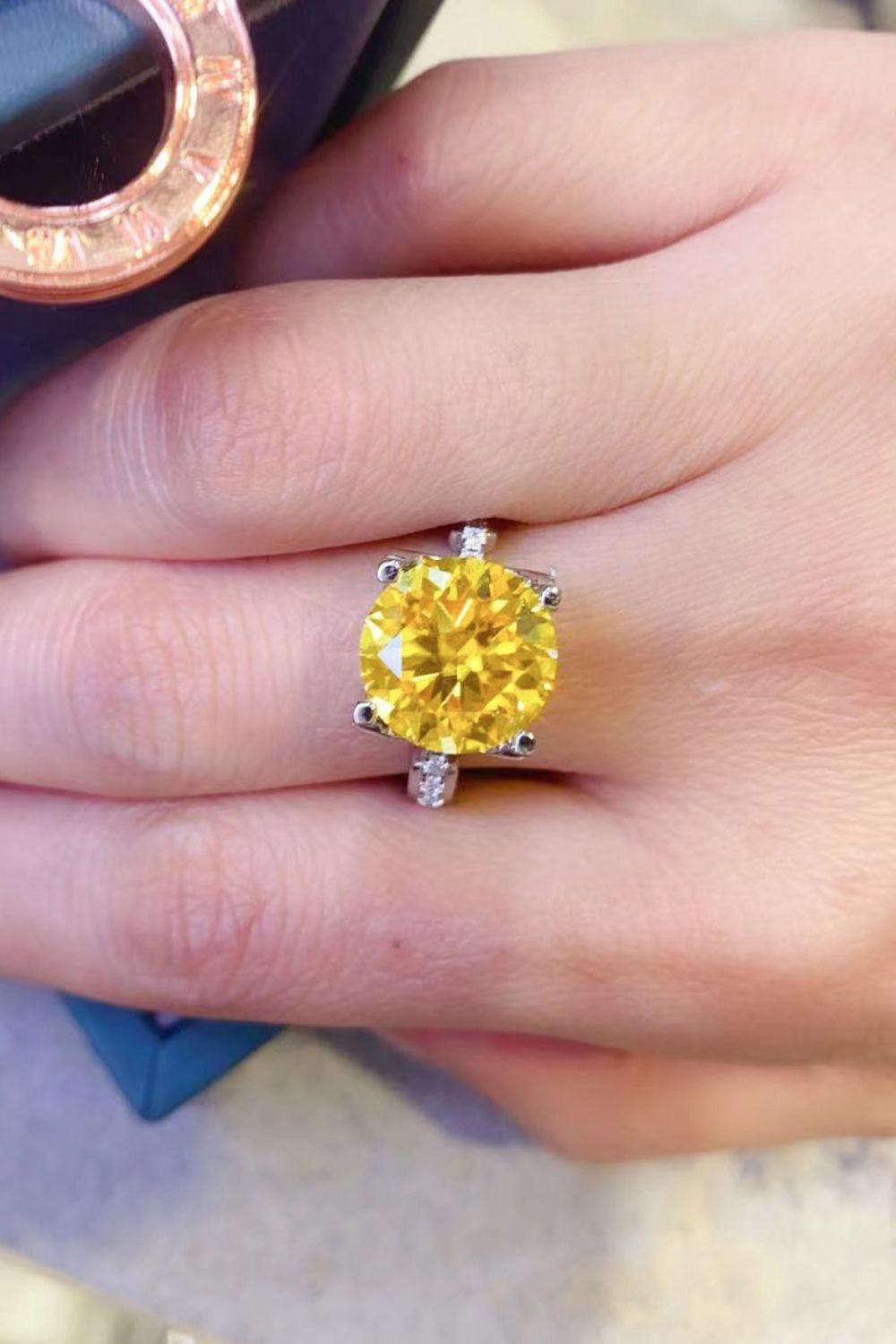 5 Carat Moissanite 925 Sterling Silver Ring in Banana Yellow - Trendha