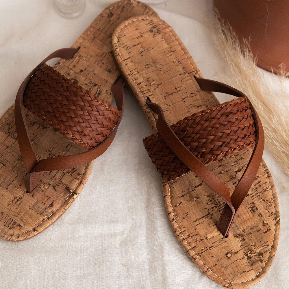 Women Solid Color Straw Rope Weaving Clip Toe Flat Sandals - Trendha