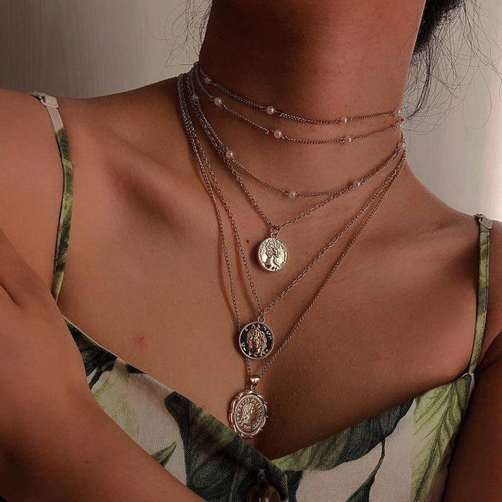 Choker Necklace - Trendha