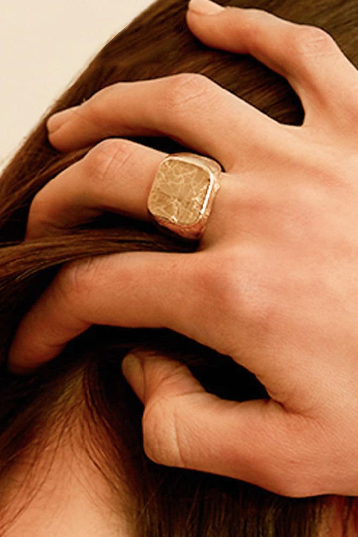 Textured Gold-Plated Ring - Trendha