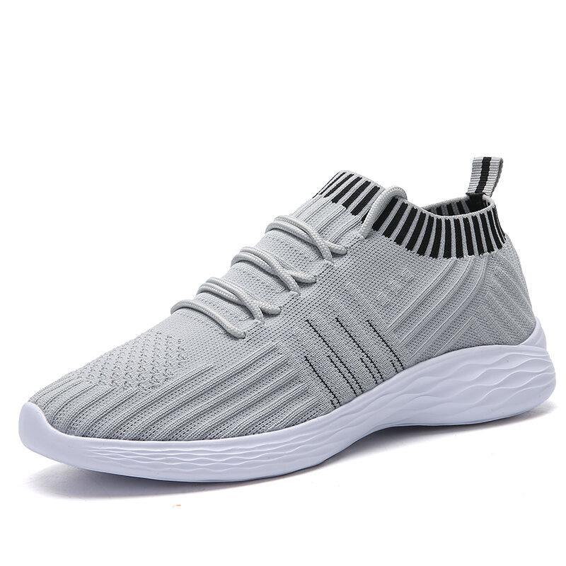 Woman Round Toe Mesh Breathable Slip-On Running Shoes - Trendha