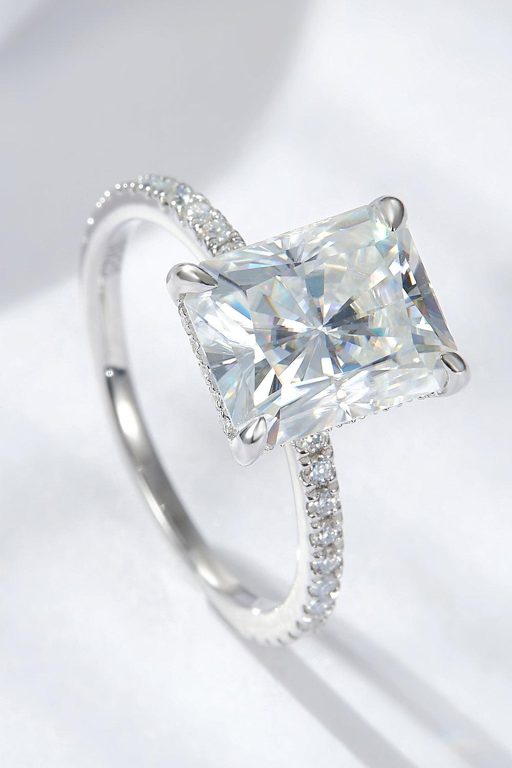 4 Carat Moissanite 4-Prong Side Stone Ring - Trendha