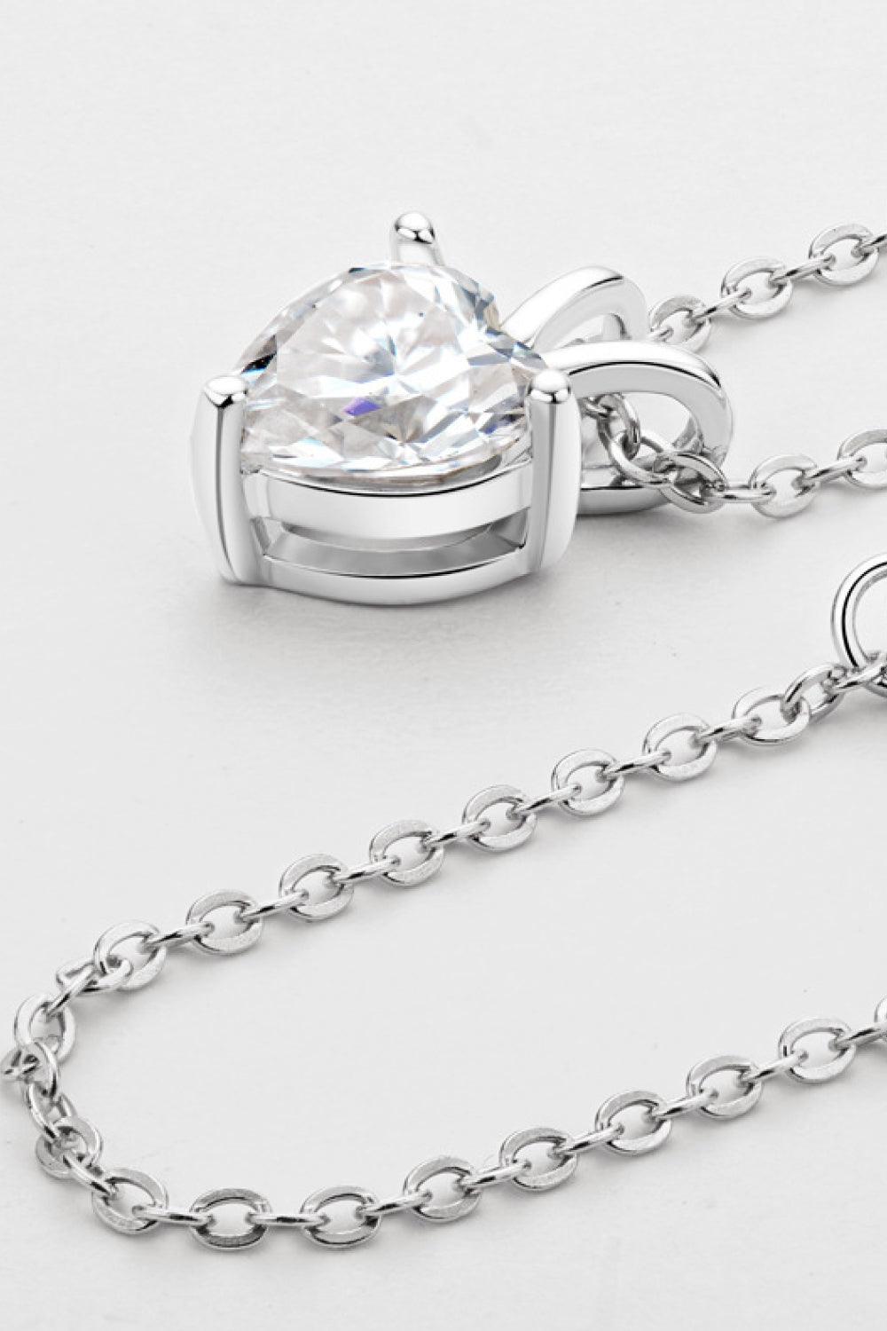 1 Carat Moissanite Heart-Shaped Pendant Necklace - Trendha