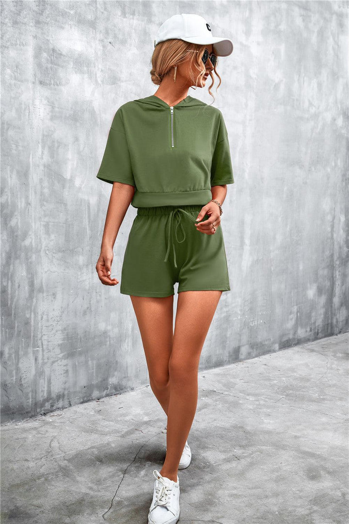 Half Zip Cropped Hooded T-Shirt and Shorts Set - Trendha