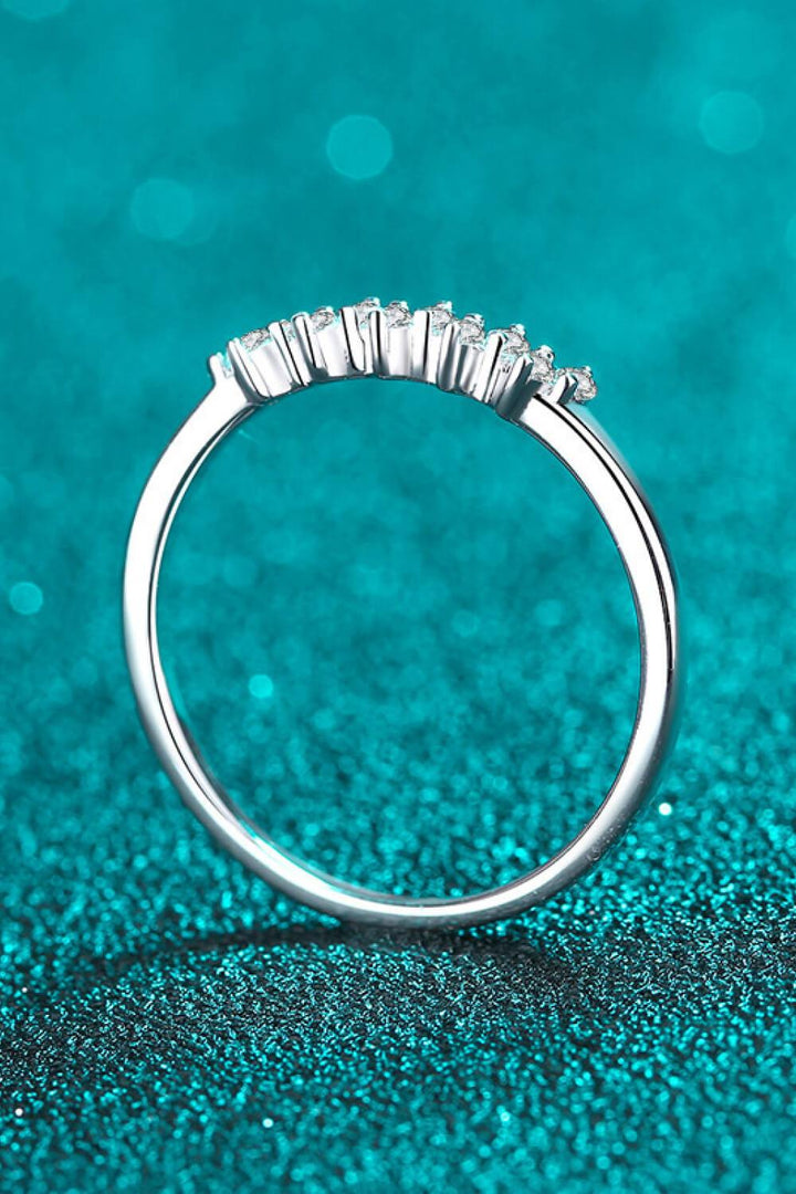 Eye-Catching 925 Sterling Silver Moissanite Ring - Trendha