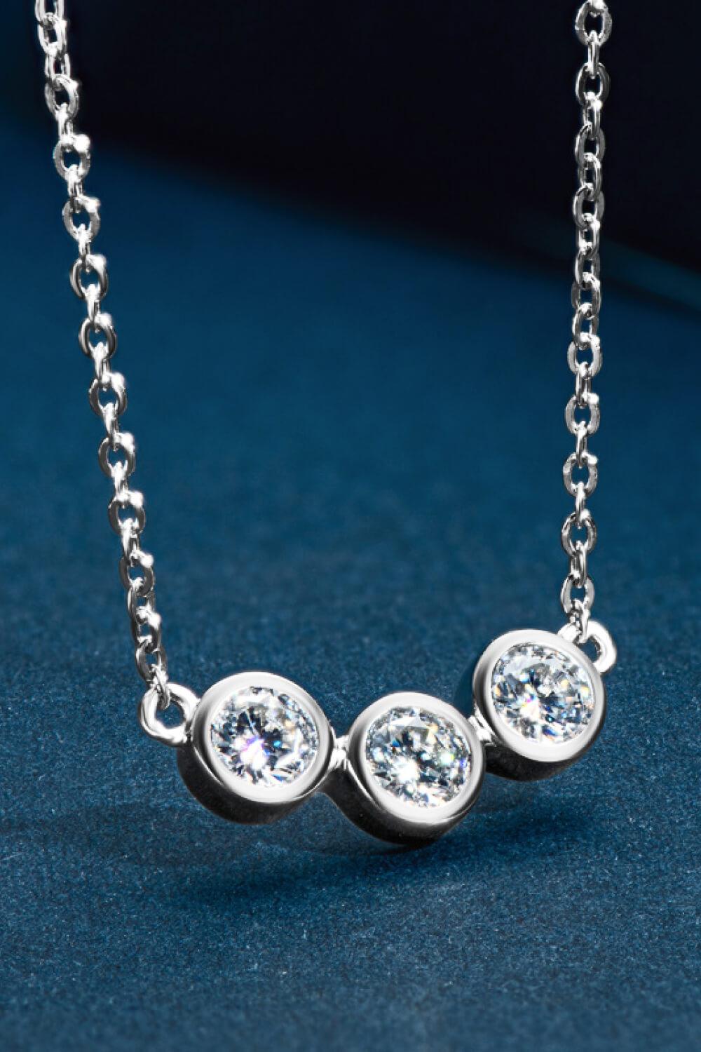 Find Your Center Moissanite Necklace - Trendha