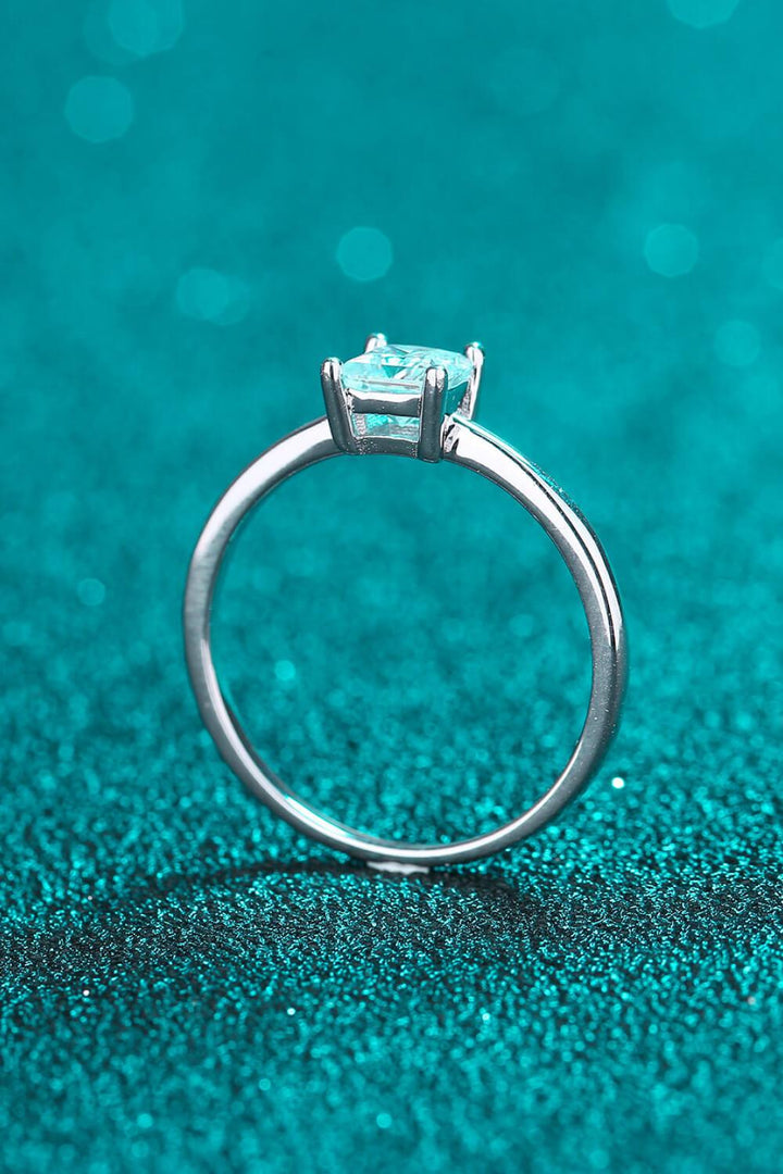 925 Sterling Silver Moissanite Solitaire Ring - Trendha