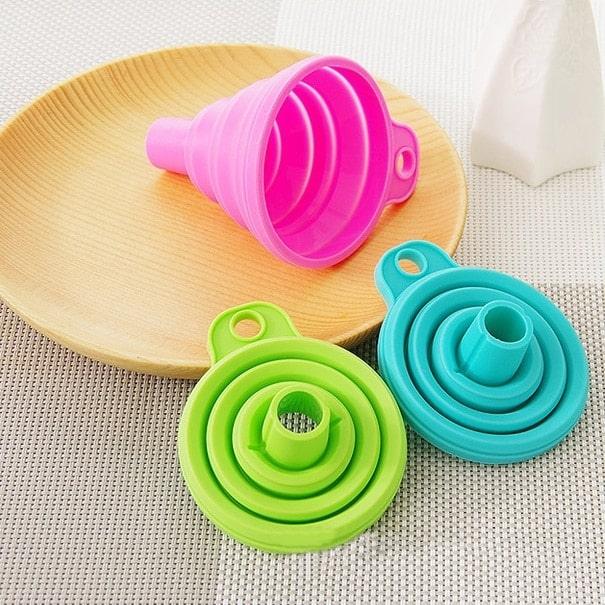 Collapsible Silicone Mini Liquid Funnel