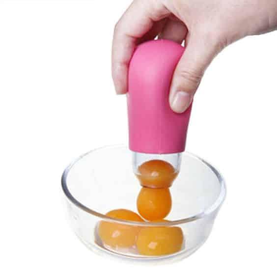 Silicone Squeeze-Bulb Egg Separator