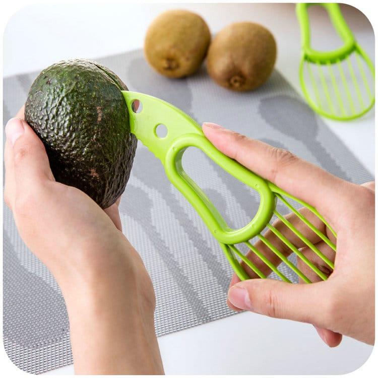 Convenient Multipurpose Durable Plastic Avocado Peeler - Trendha