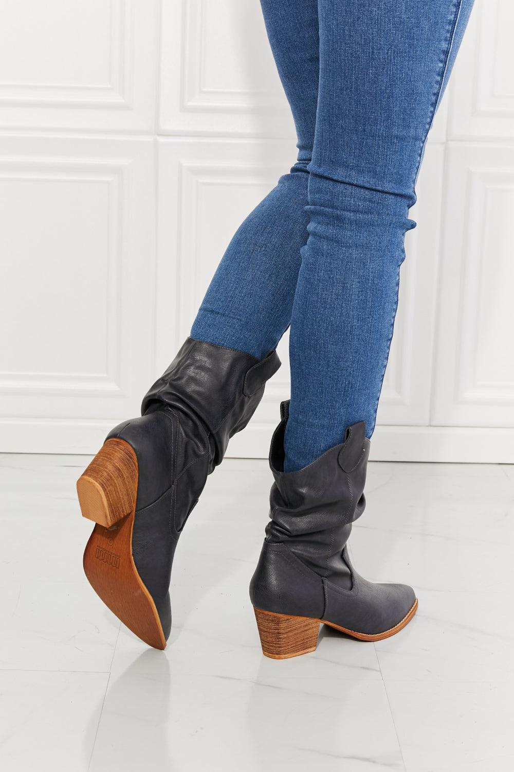 MMShoes Better in Texas Scrunch Cowboy Boots in Navy - Trendha