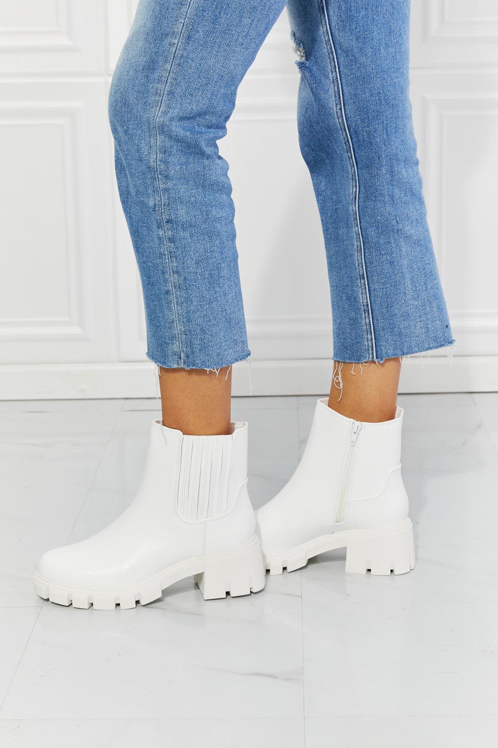 MMShoes What It Takes Lug Sole Chelsea Boots in White - Trendha