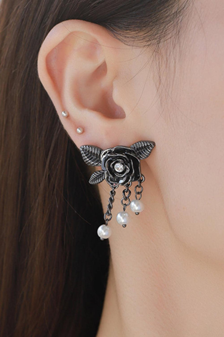 Floral Chain Detail Pearl Earrings - Trendha