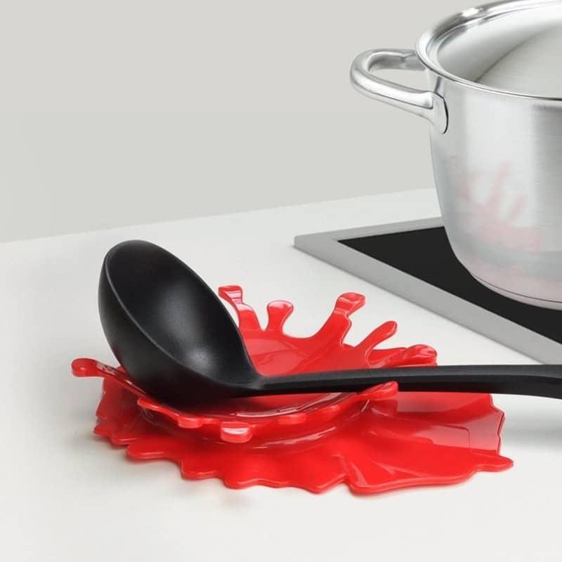 Eco-Friendly Blood Shaped Plastic Rest for Kitchen Tools - Trendha
