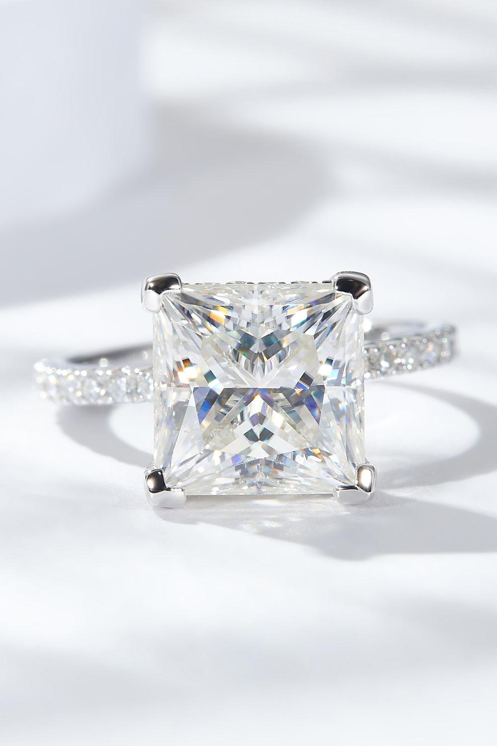 5.52 Carat Moissanite Side Stone Ring - Trendha