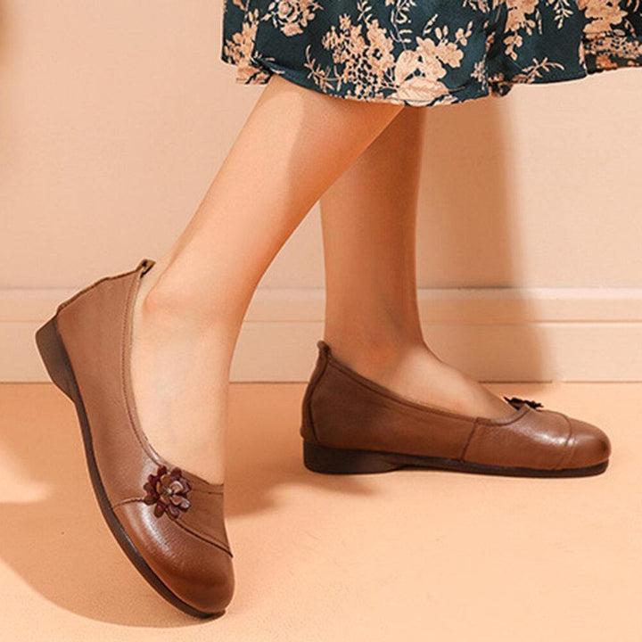 Women's Leather Flowers Slip On Flats Loafers Shoes - Trendha