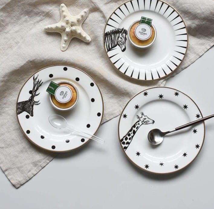 Graphic Animal Print Plates 2 Pcs Set