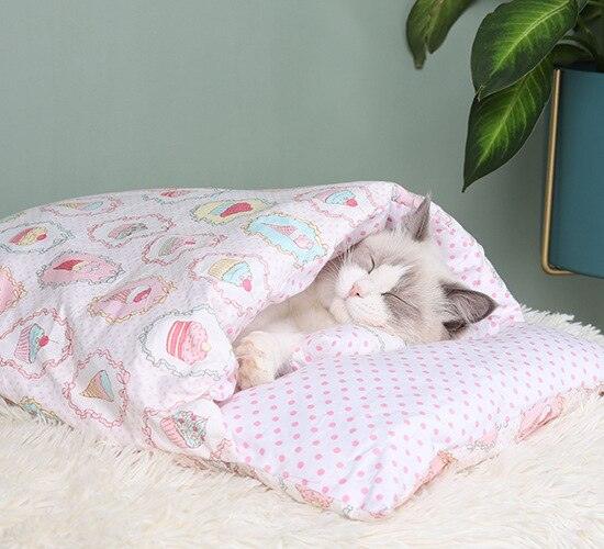 Warm Cat Sleeping Bag with Pillow - Trendha