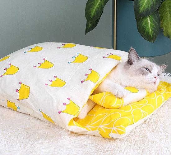 Warm Cat Sleeping Bag with Pillow - Trendha